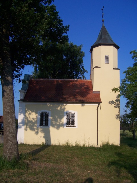 Bild wird geladen - bitte warten